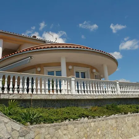 House Ceca Holiday home *